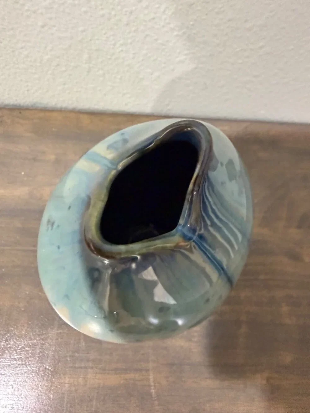 Bill Campbell Signed Crystalline Pottery Vase Fish Mouth Teal Beige Brown